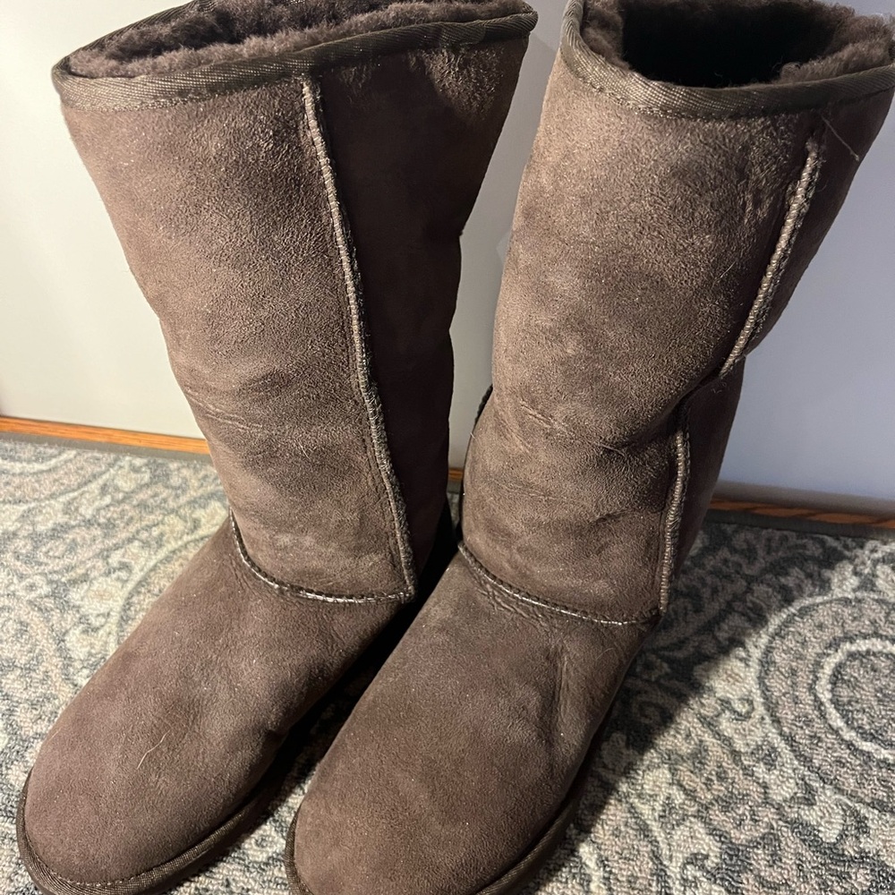 Size 8 tall brown UGG boots